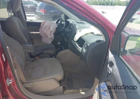 2015 Jeep Compass Sport z USA, uszkodzony, nr VIN 1C4NJCBA6FD379923